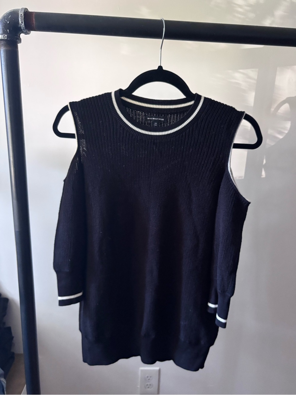 Who What Wear Black Cold-Shoulder Sweater with White Trim 100% Cotton